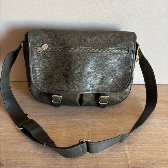 Authentic Celine leather crossbody bag - Picture 1 of 10